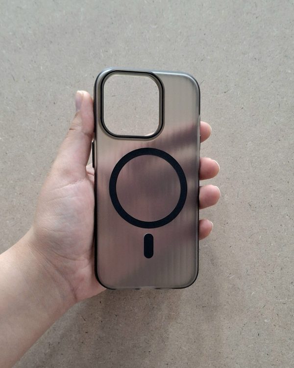 کاور Magic Ribbed مگ سیف Mag Safe مناسب برای گوشی موبایل آیفون 15 پرو iPhone15pro-