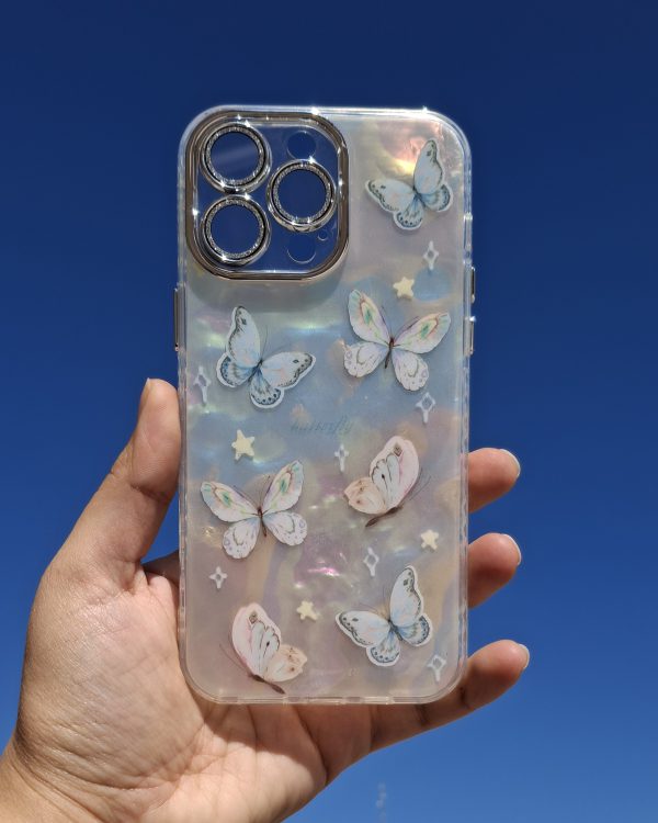 کاور رویای پروانه Butterfly Dream ماربل صدفی با گلس محافظ لنز شاینی اکلیلی مناسب برای گوشی موبایل آیفون 15 پرومکس iPhone15Promax