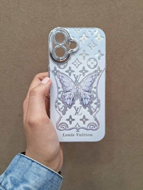 کاور لویی ویتون پروانه Louis Vuitton Butterfly LV با گلس محافظ لنز مناسب برای گوشی موبایل آیفون 16 نرمال iPhone16-