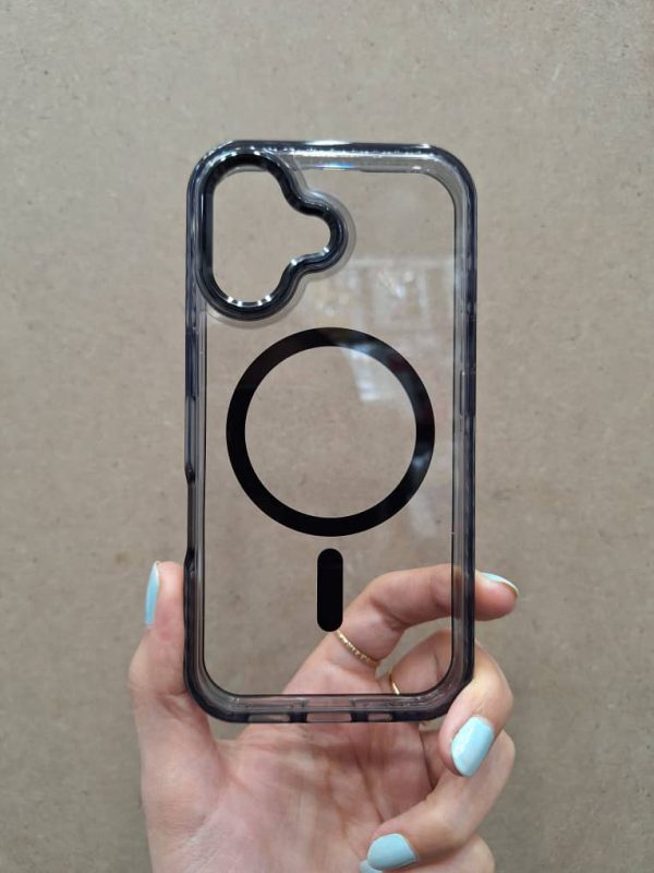 کاور VIP Max مگ سیف Mag Safe کریستال شفاف Clear رنگ مشکی مناسب برای گوشی موبایل آیفون 16 نرمال iPhone16-