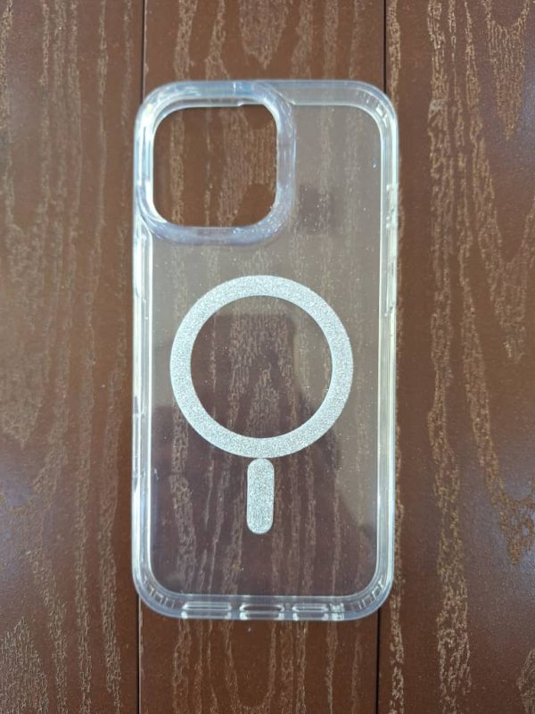 کاور Q-Series شاینی اکلیلی مگ سیف Mag Safe شفاف مناسب برای گوشی موبایل آیفون 16 نرمال iPhone16-
