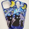کاور گوشی موبایل آیفون 16 نرمال iPhone16- طرح هنری گربه در شب پر ستاره ونگوگ Cat in Starry Night