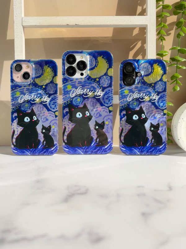 کاور گوشی موبایل آیفون 16 نرمال iPhone16- طرح هنری گربه در شب پر ستاره ونگوگ Cat in Starry Night