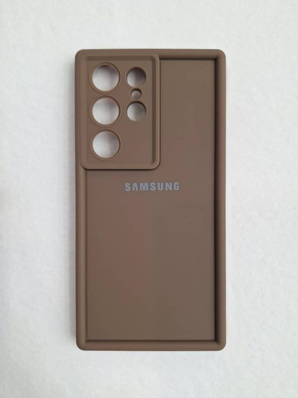 کاور سالید - سولید Solid رنگ قهوه ای مناسب برای گوشی موبایل سامسونگ اس 24 اولترا Samsung-S24Ultra