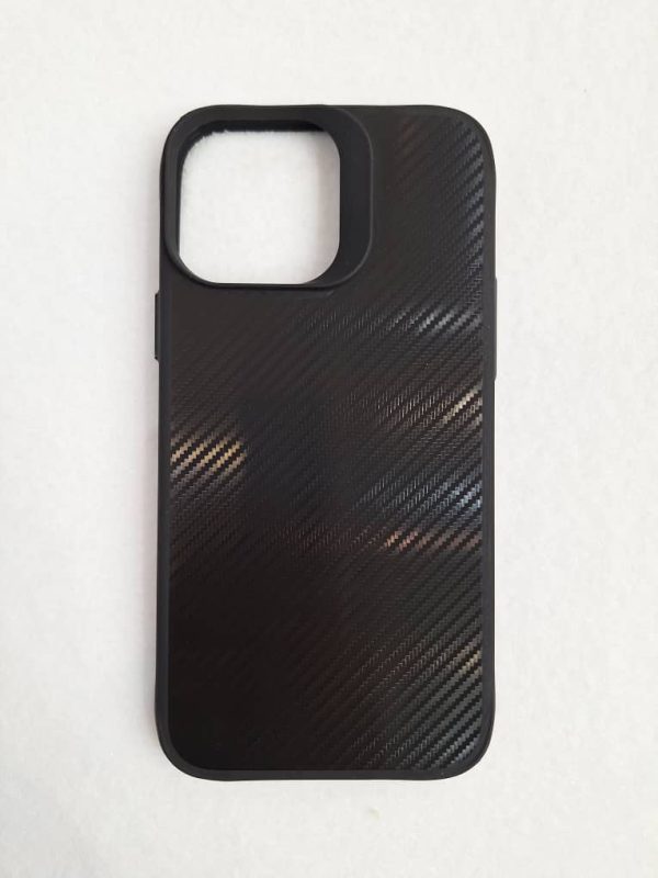 کاور Carbon Fiber رنگ مشکی مناسب برای گوشی آیفون 13 پرومکس iPhone13Promax