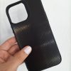کاور Carbon Fiber رنگ مشکی مناسب برای گوشی آیفون 13 پرومکس iPhone13Promax