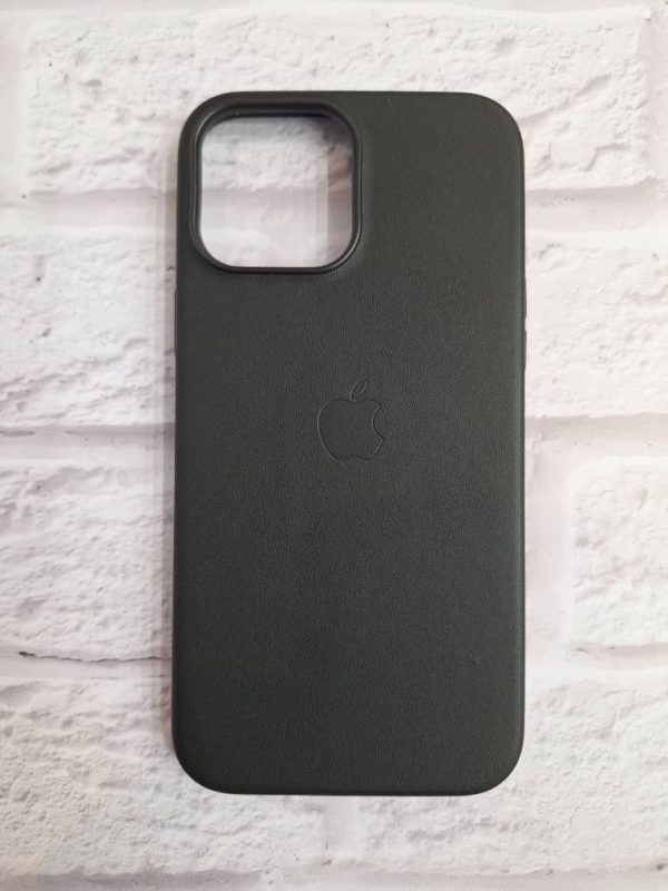 دارای خط و خش - کاور چرمی مگ سیف اصلی اپل Mag Safe Leather Case Apple رنگ مشکی مناسب برای گوشی آیفون 13 پرومکس iPhone13Promax