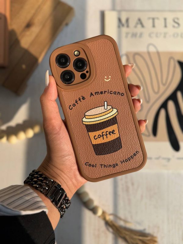 کاور قهوه آمریکانو Caffe Americano Coffee طرح چرمی مناسب برای گوشی موبایل آیفون 16 پرو iPhone16Pro-