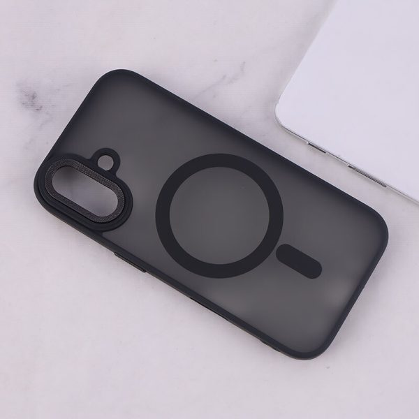 کاور لنز کربن مات مگ سیف Mag Safe رنگ مشکی مناسب برای گوشی موبایل آیفون 16 نرمال iPhone16-