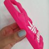 کاور آدیداس Original Q Series Adidas طرح برجسته رنگ صورتی مناسب برای گوشی آیفون 13 پرو iPhone13Pro-