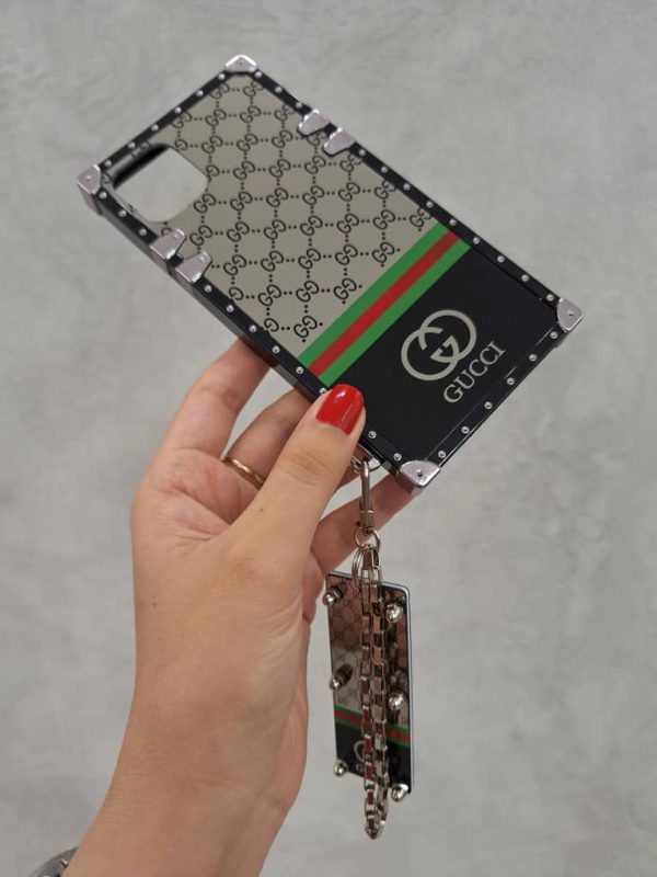 کاور گوچی Gucci صندوقی آویزدار - فون چارم مناسب برای گوشی موبایل آیفون 11 پرومکس iPhone11Promax