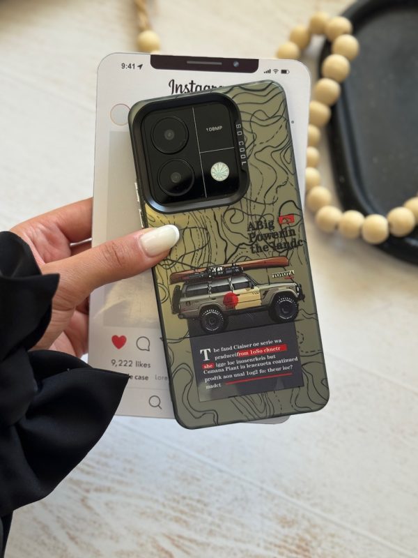 کاور گوشی موبایل آیفون 16 نرمال iPhone16- طرح ماشین آفرود لندکروزر تویوتا Off-road Land Cruiser Toyota