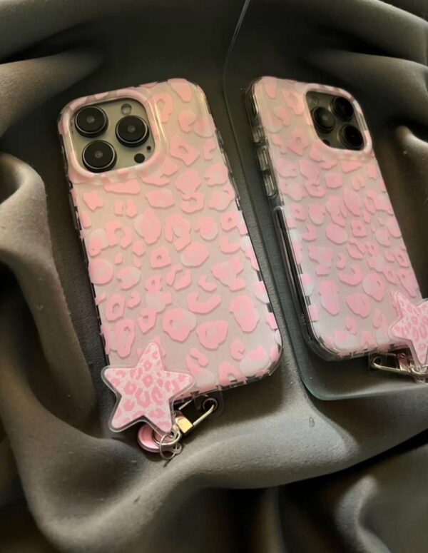 کاور گوشی موبایل آیفون 14 پرومکس iPhone14Promax طرح پلنگی با آویز ستاره - فون چارم Leopard Star
